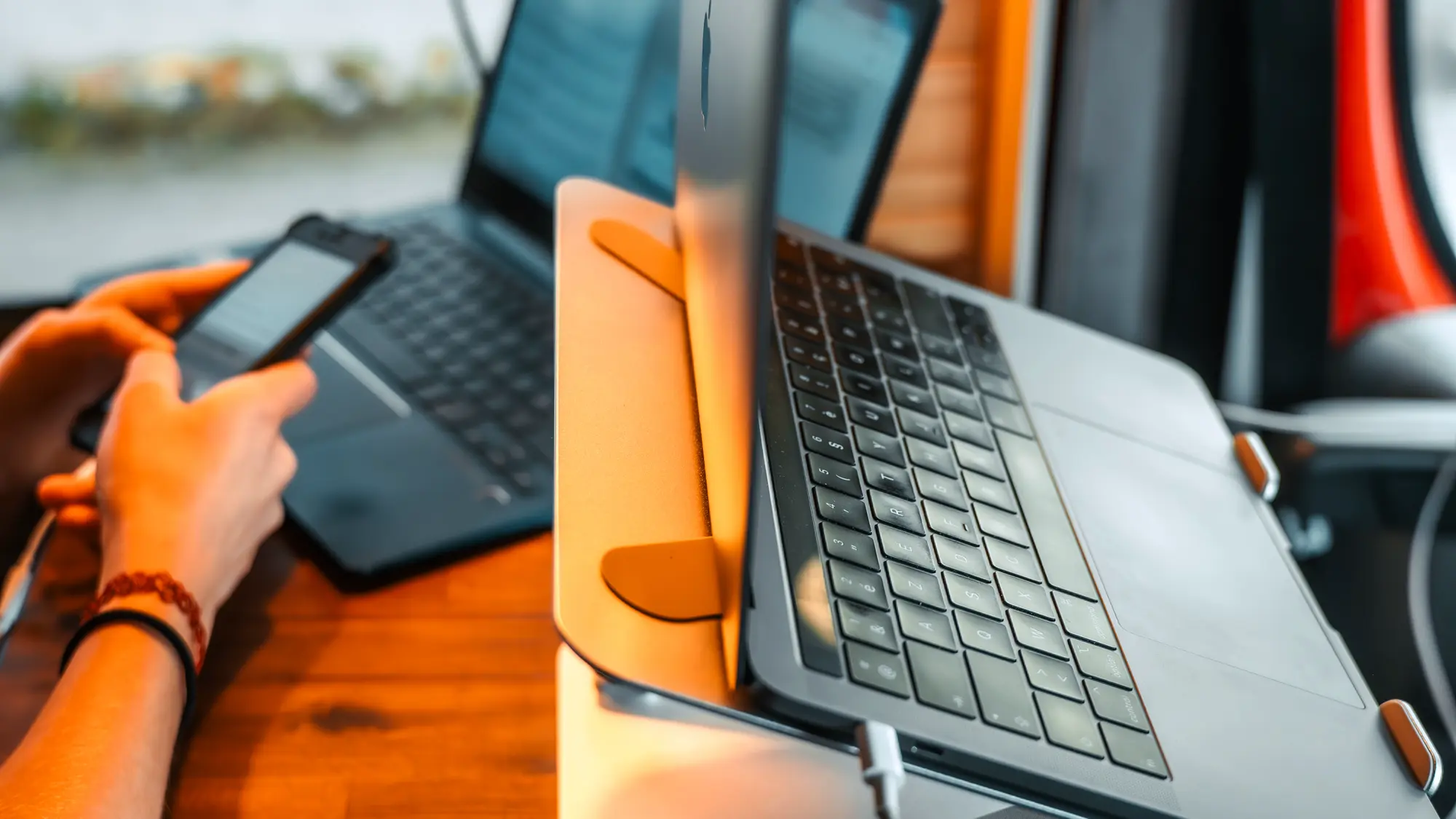 5 astuces pour économiser les data en voyage